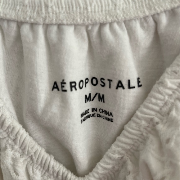 White Aéropostale Crop Top with Puffy Sleeves - Picture 3 of 3